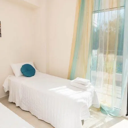 Kronos Villa