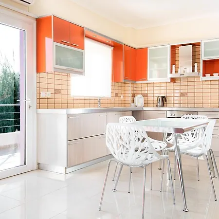 Kronos Villa *
